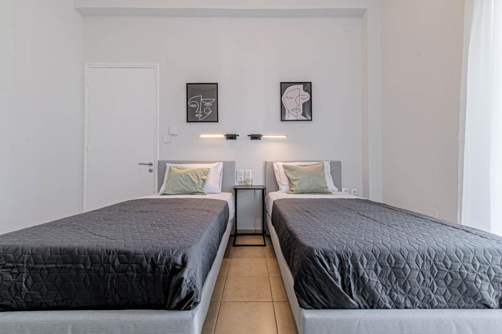 Match Point Apartment, Corfu Town Exteriör bild