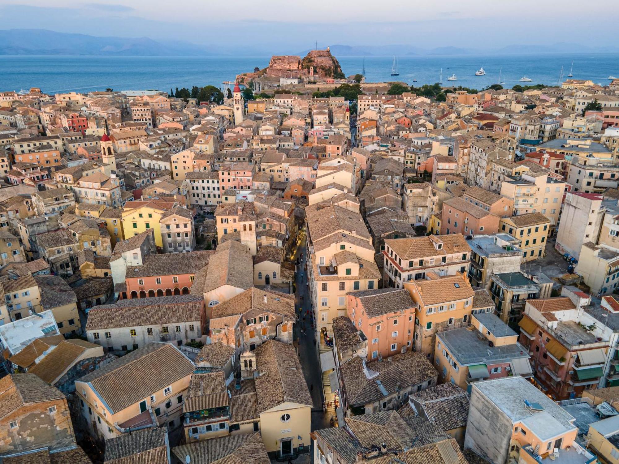 Match Point Apartment, Corfu Town Exteriör bild