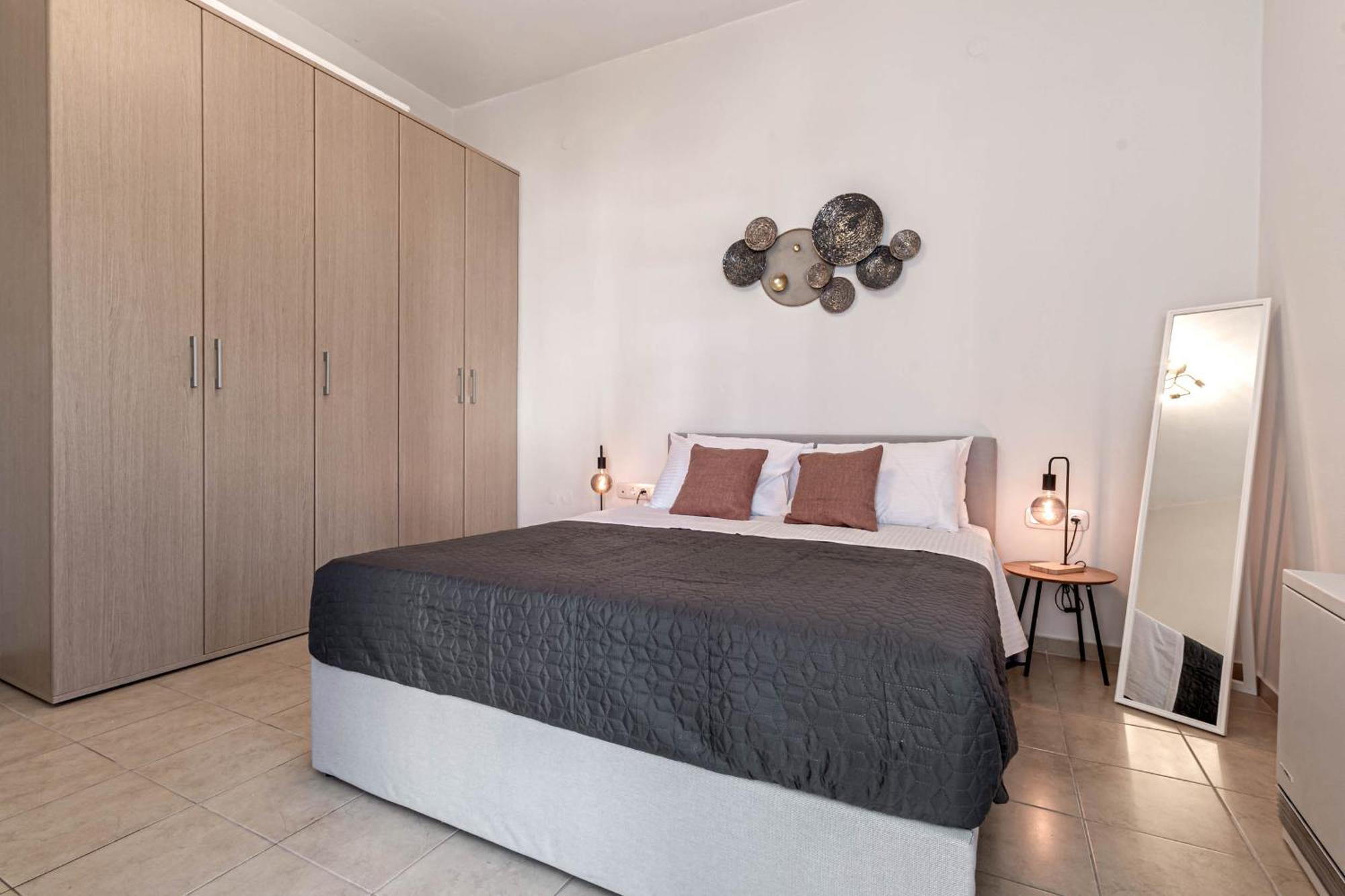 Match Point Apartment, Corfu Town Exteriör bild